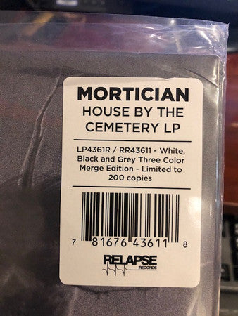 Mortician : House By The Cemetery (12",45 RPM,EP,Limited Edition,Reissue)